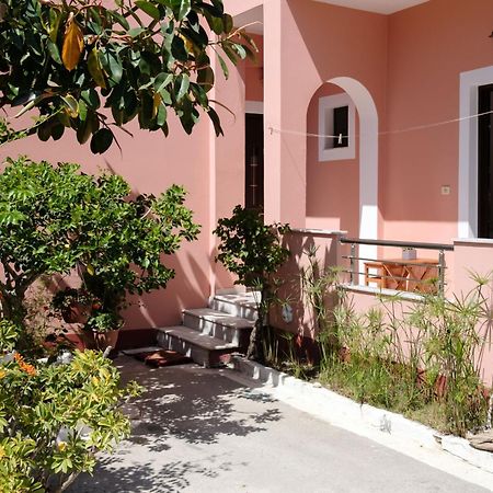 Mouzakitis Apartments 4 Arillas  Exterior photo